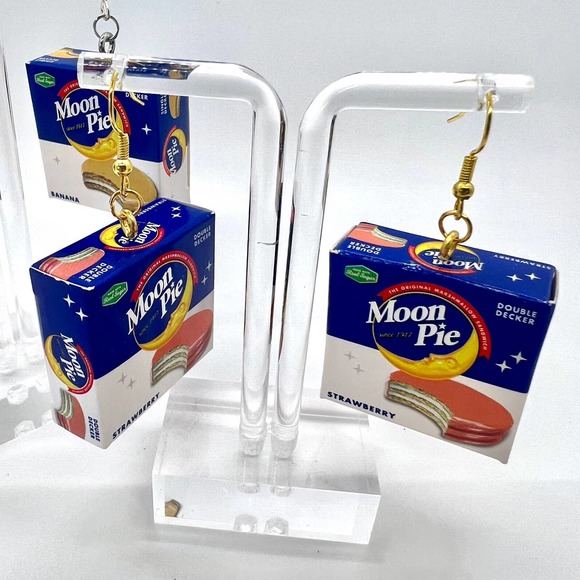 Moon Pie Earrings - Snack Cake Boxes - Mini Brands Earrings - Food Earrings - Picture 5 of 10